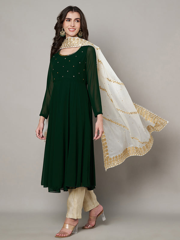 White Chinon Dupatta with Gota Patti Border & Sequin Detailing (Size: 2.5x1 m Approx)