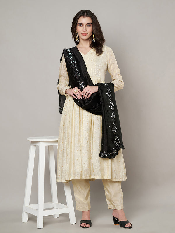 Black Silk Dupatta with Scalloped Cutwork Border & Sequin Highlights (Size: 2.5x1 m Approx)