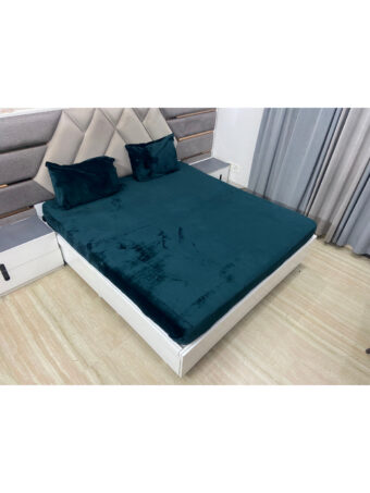 Flannel Winter Elastic Fitted Double Bed Bedsheet with 2 Pillow Covers - Image 2