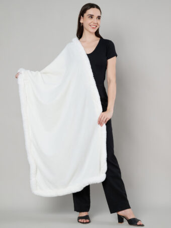 Women Faux fur on all four sides, STOLE - Image 2