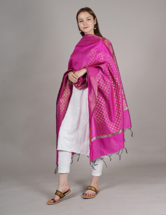 Woven Design Silk Blend Banarasi Dupatta with Zari - Image 3