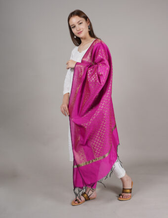 Woven Design Silk Blend Banarasi Dupatta with Zari - Image 4