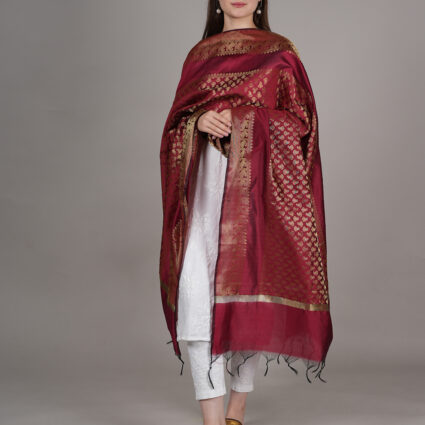 Woven Design Silk Blend Banarasi Dupatta with Zari