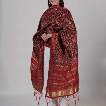 Women's Floral Silk Blend Dupatta