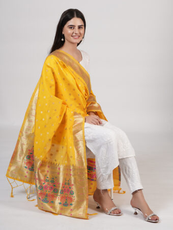 Woven Paithani Banarasi Silk Dupatta - Image 3