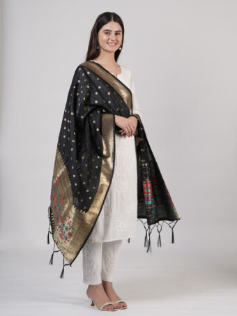 Woven Paithani Banarasi Silk Dupatta - Image 3