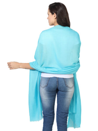 Women's Solid Blended Shawl - Image 4