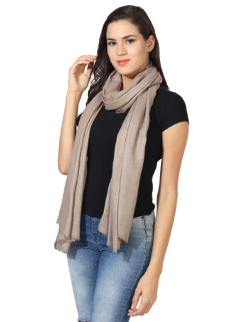 Women's Solid Blended Shawl - Image 3