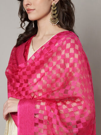 MUFFLY Women Pink Cotton Checks Dupatta - Image 3