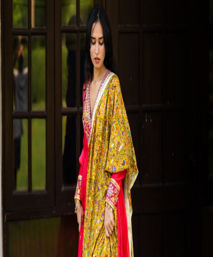 Muffly Wool Blend Stole with Intricate Paisley & Floral Design – 28x80 Inches