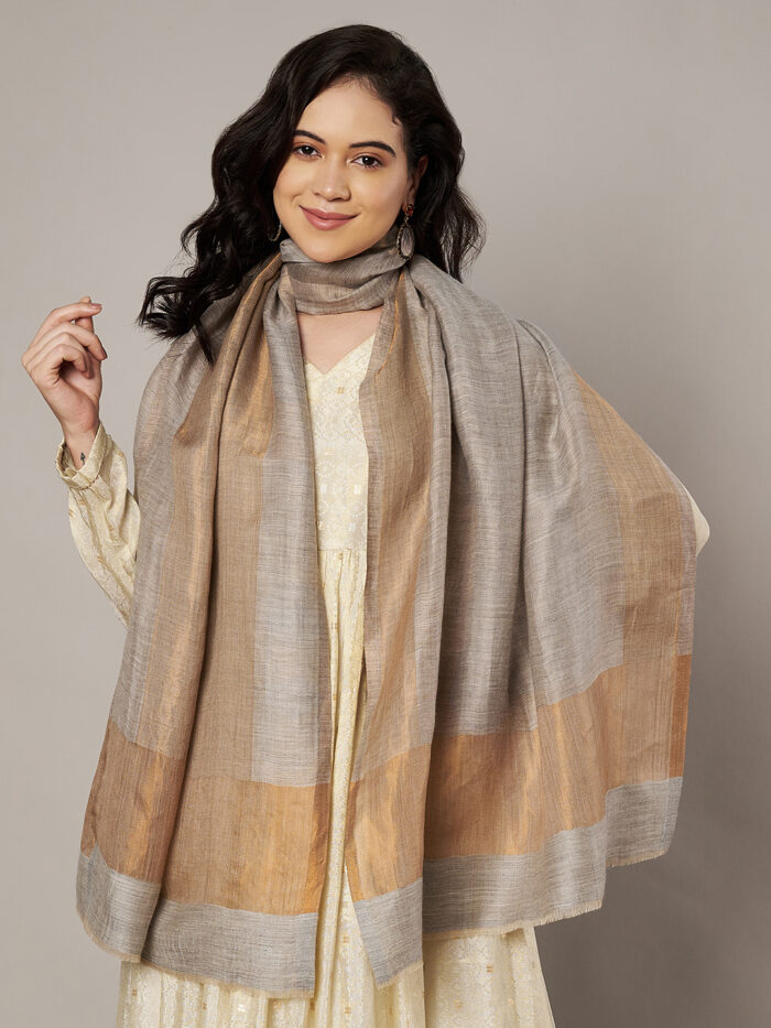 Muffly Women Solid Pattern Wool Blend Zari Golden Twilight Stole with Border – Traditional Stole for Women – Size (28 inch x 80 inch)