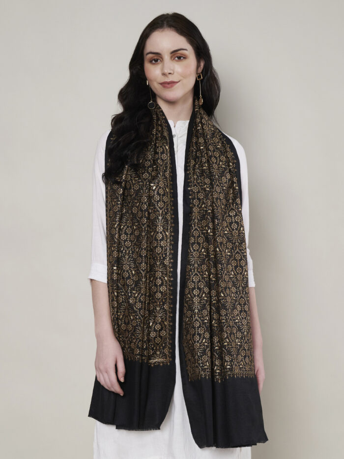 Muffly Golden Zari Shawl in Fine Wool – 40x80 Inches